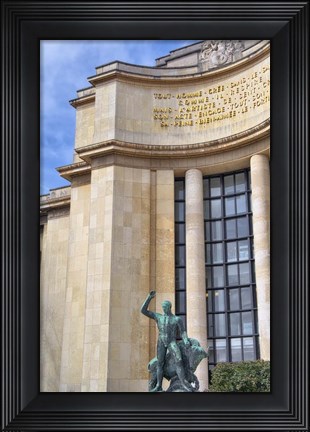 Framed Palais de Chaillot Print