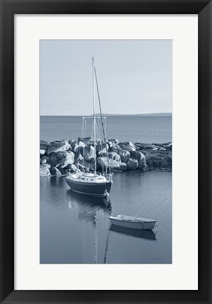 Framed By the Sea II no Border Print