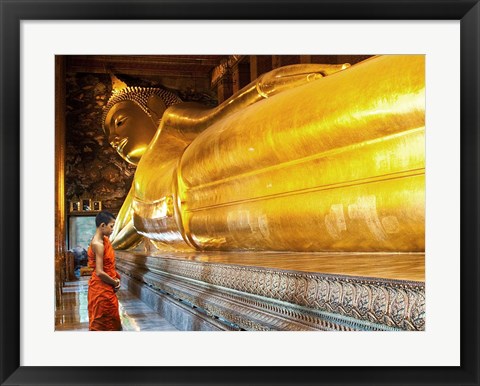 Framed Praying the reclined Buddha, Wat Pho, Bangkok, Thailand Print