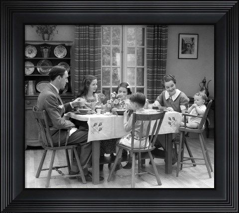Framed 1930s Family Of 6 Sitting At The Table Print