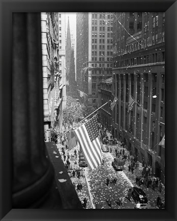 Framed 1940s 1945 Aerial View Of Ve Day Celebration In Nyc Print