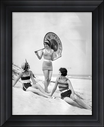 Framed 1920s Three Smiling Women In Swimsuits At The Beach Print