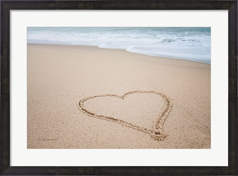 Framed Beach Love I Print