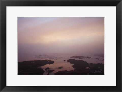 Framed Crescent Bay I Print